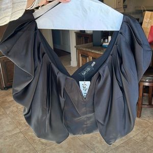 Fab’rik aimee deep v neck crop top